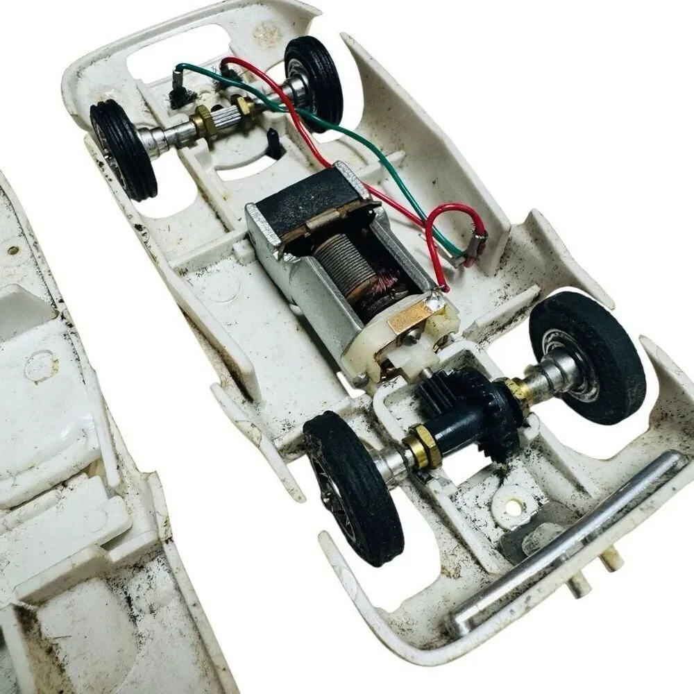 Tekno Monza FORD GT 1/43 Vintage plastic Slot car